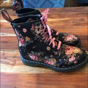 Dr. Marten Boots